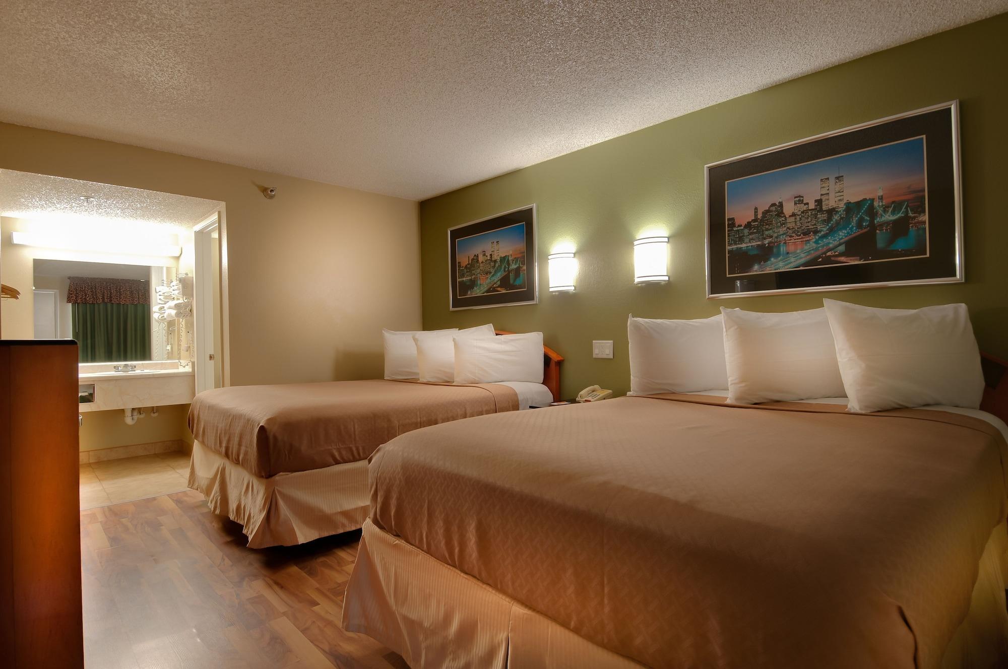 Vagabond Inn Bakersfield North Экстерьер фото